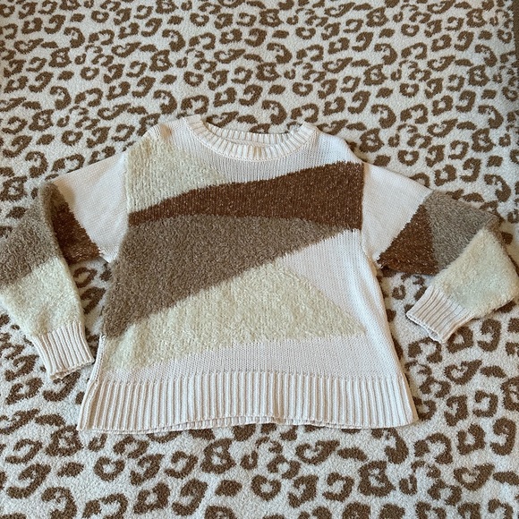 Lou & Grey Sweaters - Lou & Grey Loft sweater in neutral tans and creams. Size S.